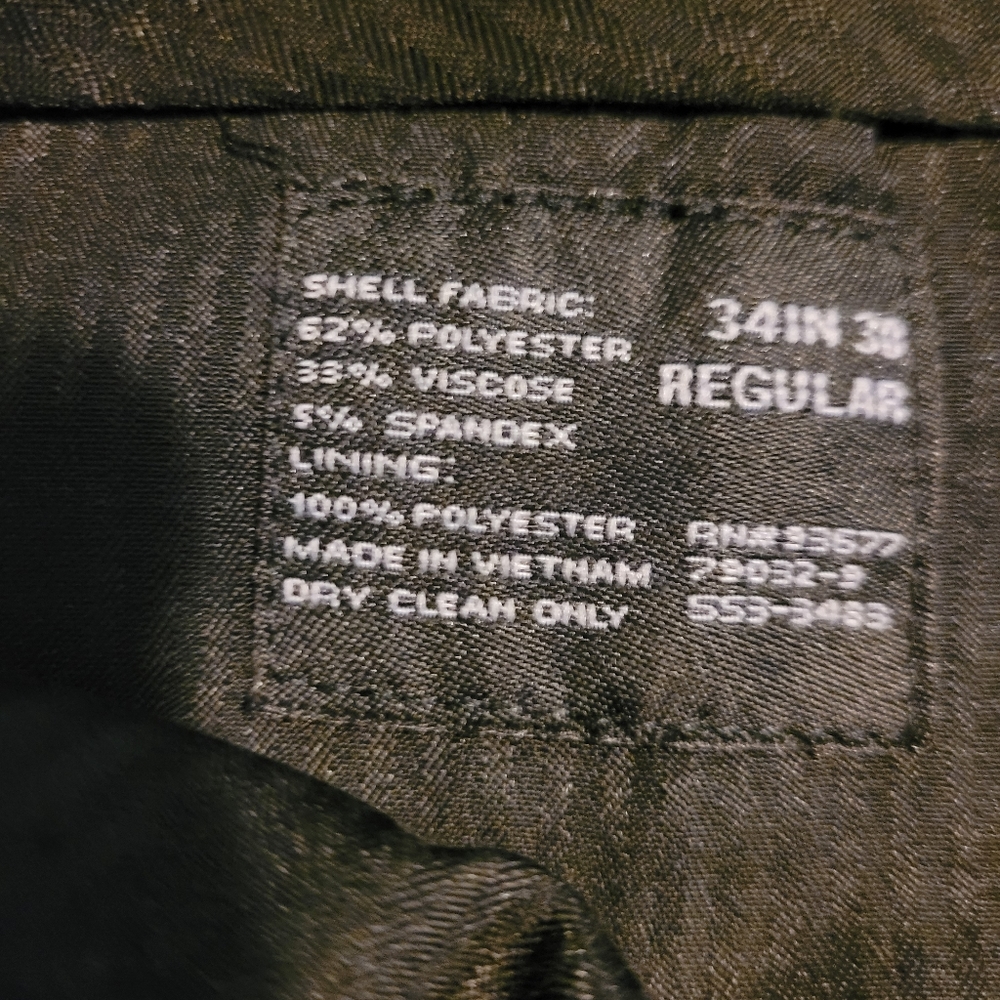 Mens suit - Picture 5 of 12